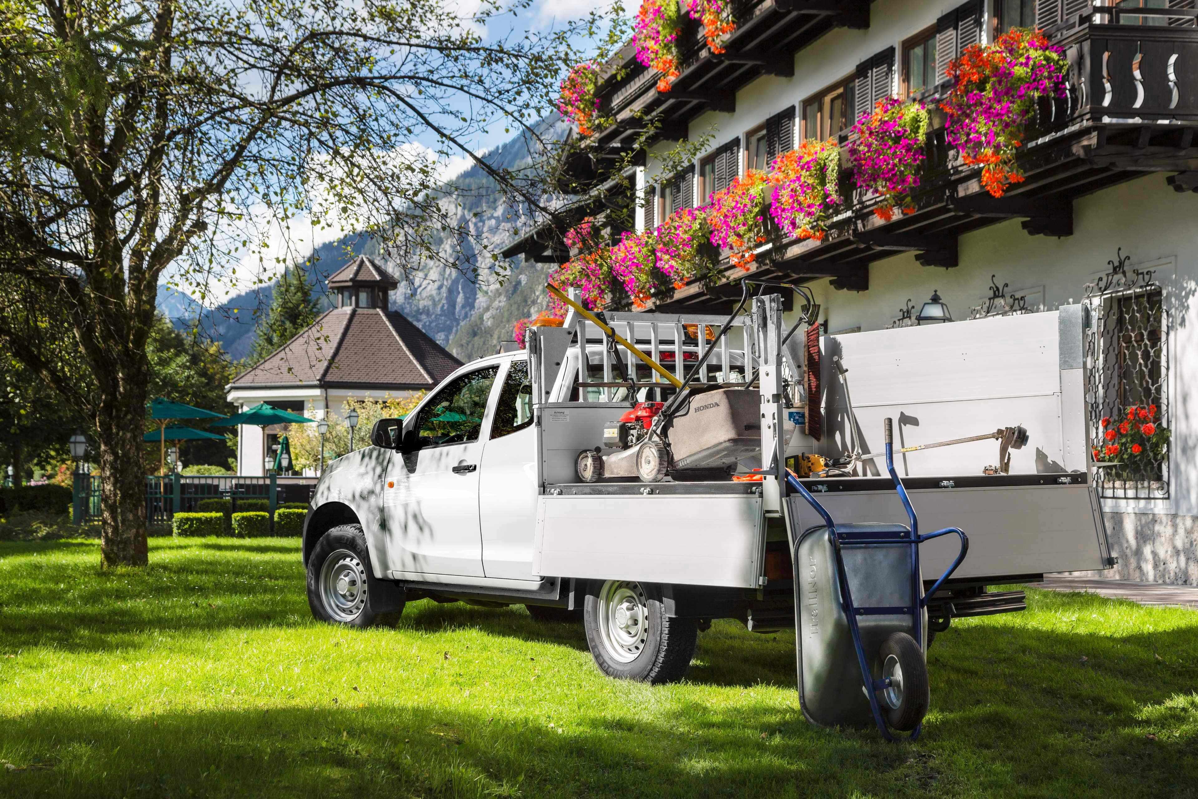 Isuzu D-MAX Garten Landschaftsbau